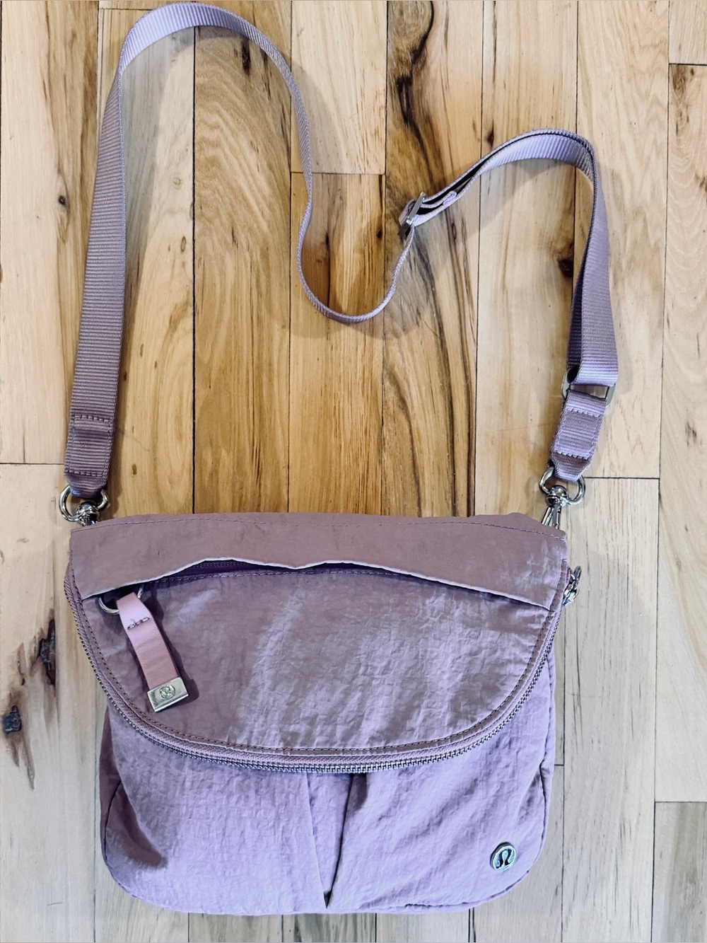 Lululemon All Night Festival Bag 5L Crossbody Dusty Pink/Lavender EXCELLENT